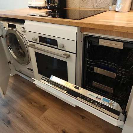 Gare, T2, Vue Bastille Et Belledonne, Climatisation, Neuf شقة